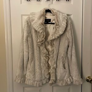 SUPER SOFT Faux Fur Jacket